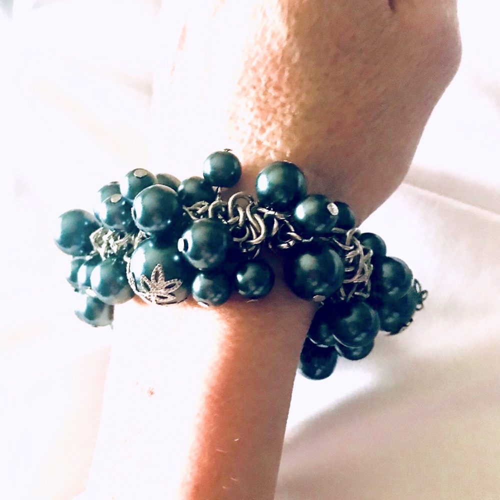 💎Black pearl bauble bracelet